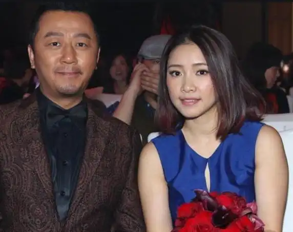 重庆美女李燃:嫁大17岁演员郭涛,生一儿一女,风光背后是辛酸