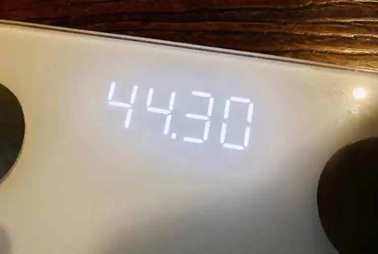 身高157腰围60大腿围44小腿围29臀围88想再瘦两斤,控制在86斤97腰围