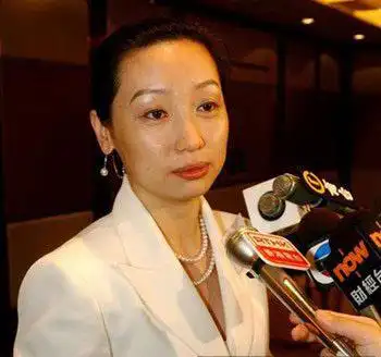 消息称杜鹃全面掌控国美运营(图)