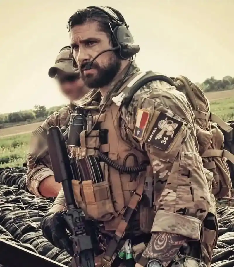 雇佣兵单兵装备