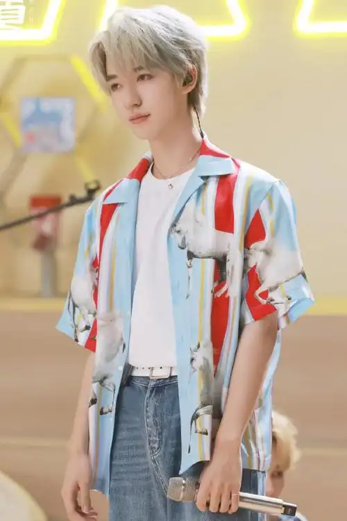 贺峻霖##时代少年团##尚美巴黎##令人心动的offer