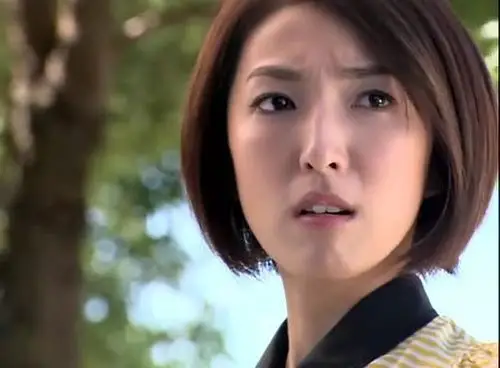 电视剧 港台电视剧 恋爱女王 最爱点评:   最爱影院综合评分6.