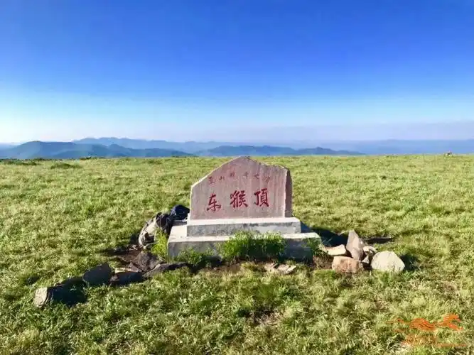 山高我为峰夜爬京北第一高峰东猴顶