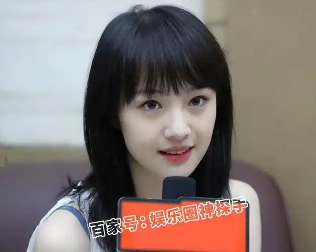 郑爽18岁时的照片被修复网友那时太好看了