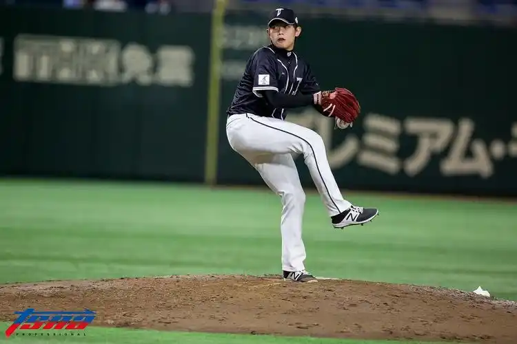 陈冠宇夺本季首中继 与宋家豪同场飙速