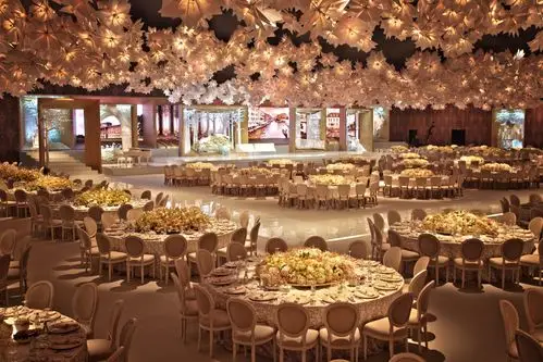 【婚礼会所-宴会厅-布置】分享给大家一场百万级婚礼