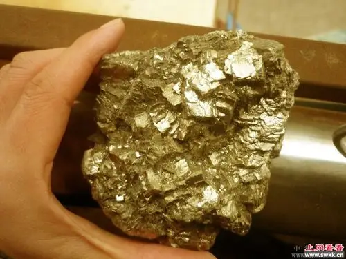 各种含量的黄金矿石几图片图文