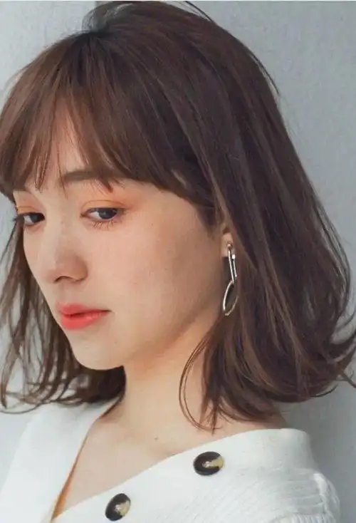 高端时尚齐肩发消除土气,短发图片,发型图片