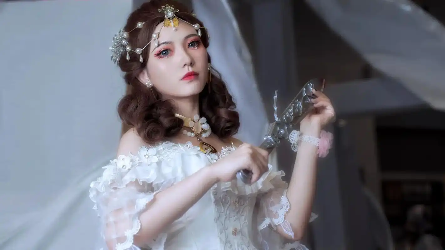 第五人格 #cos #第五人格#红夫人贝拉夫人 #红夫人c - 抖音