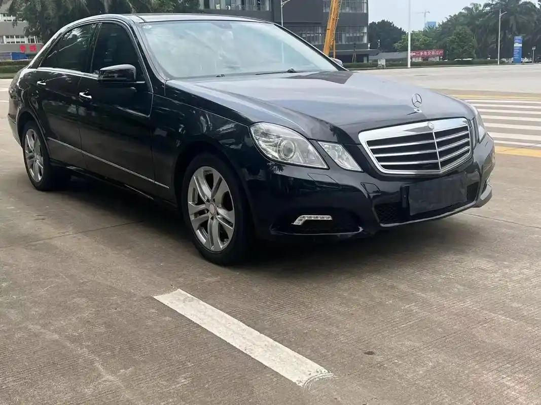 拿下10年奔驰e300 3.0l v6 带双电动座椅