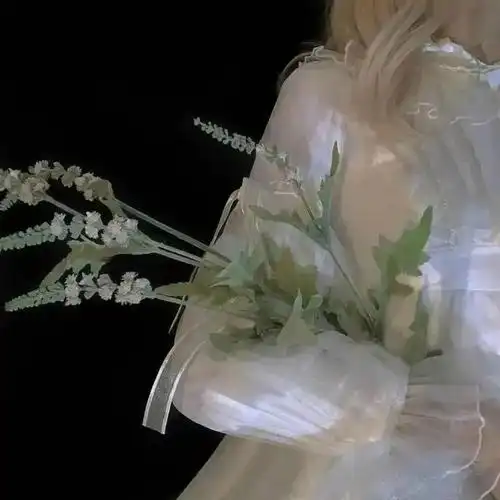 有没有小众但很惊艳的女生头像