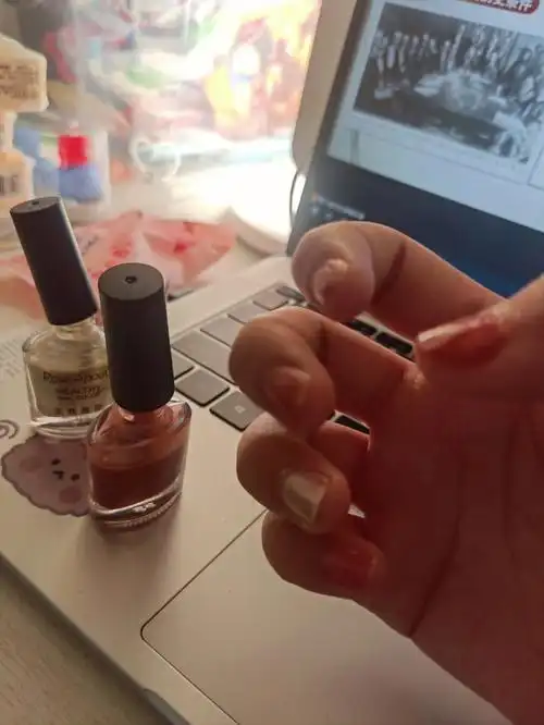 指甲油翻车事件