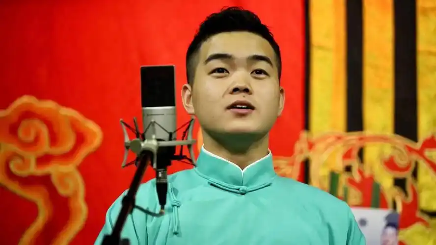 德云社龙字科晋级赛结束,尚筱菊的短视频,让粉丝看到了他的教养