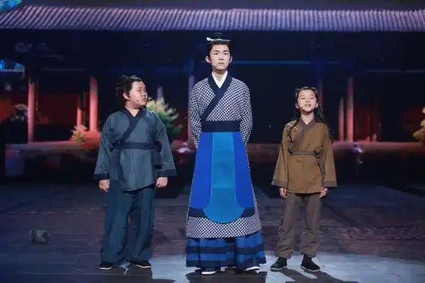 组图易烊千玺穿越古代变身温润公子挽发束装尽显少年英气