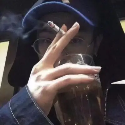 抽烟头像男 男生一个人抽烟寂寞伤感图片 - qq男生头像 - 520个性网