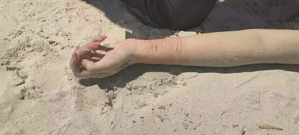 中国女子在柬埔寨西港死亡,系为情自杀,多次有轻生想法!_女孩