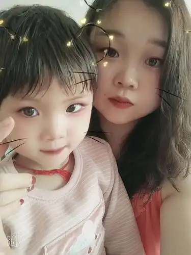 漂亮的宝妈们女神节快乐