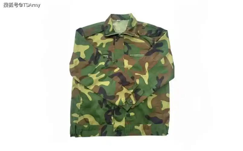 中国武警40余年的作训服变迁史_迷彩_年代_装备