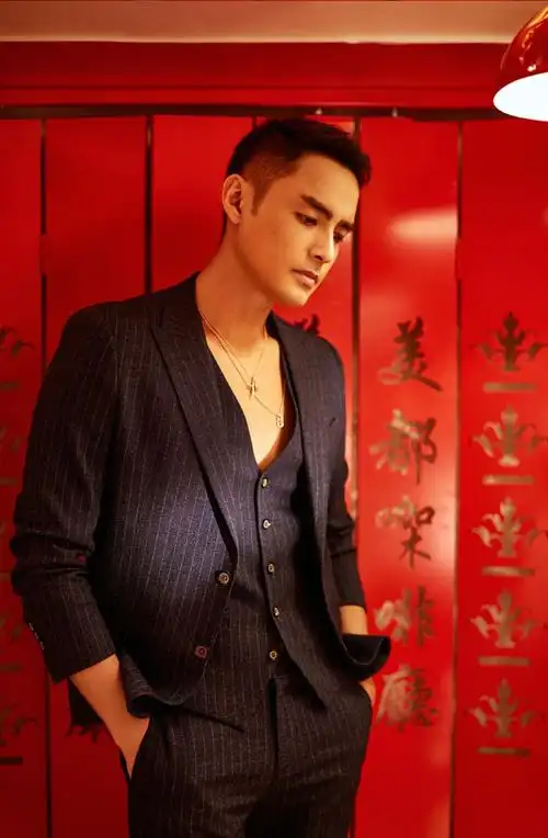 明道图片明道成熟魅力写真图片