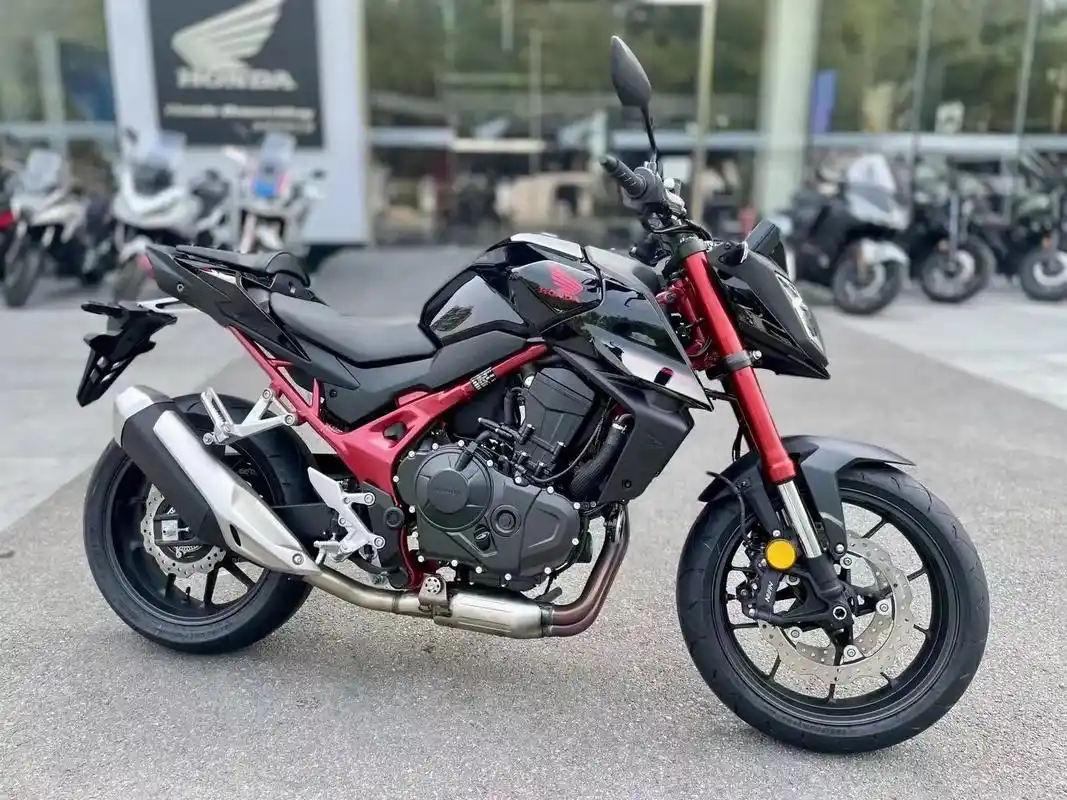 最便宜的日产进口机车cb750,轻巧灵活,配置高.原价8.9 - 抖音