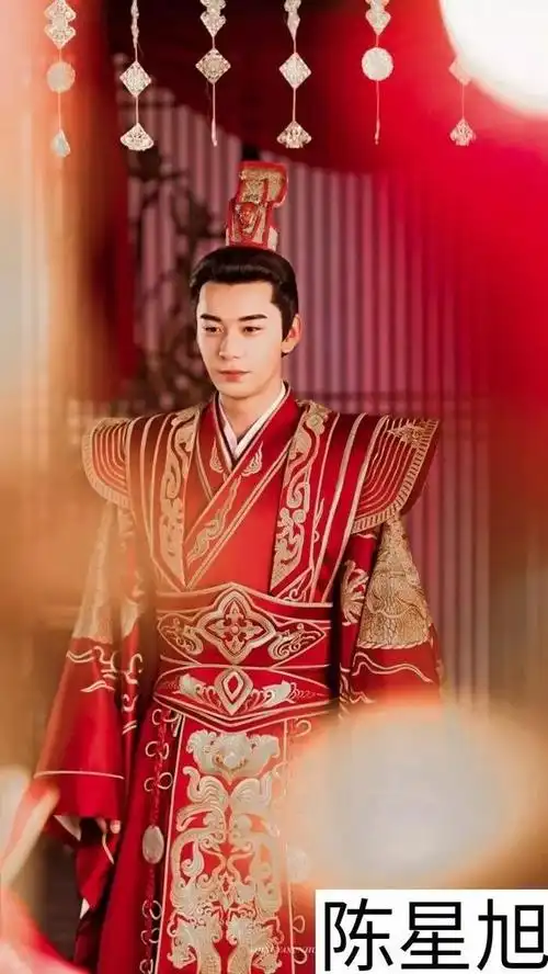 12位古装男神穿上婚服,你更喜欢谁