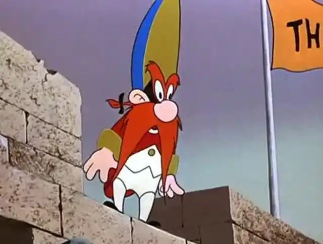 兔八哥跑到战场上,变成爱国战士和红胡子打仗!