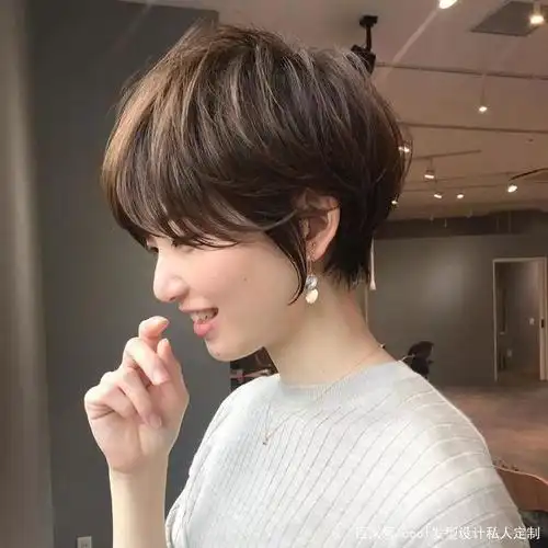 原创女生个性的超短发,想不美都难