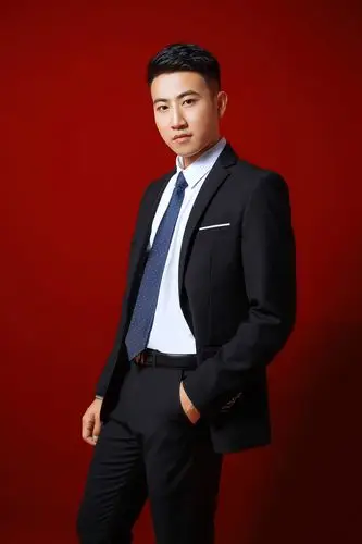 深圳专业拍摄形象照职业照的地方是哪里呢?