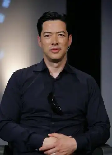 王敏德与王盛德,哥俩都是型男.