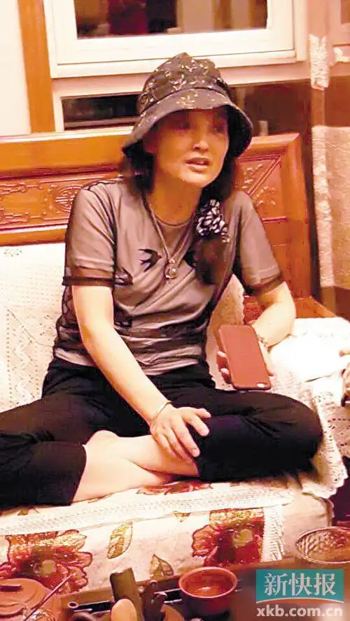 樊馨蔓喊话张纪中 "回国内解决问题,没必要躲那么远"