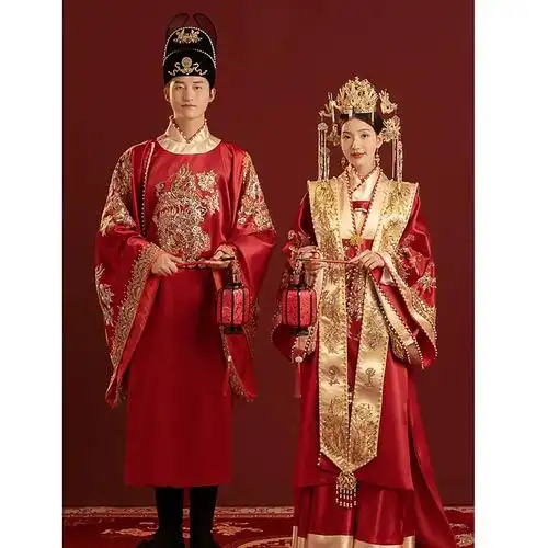 汉服明制婚服新款中式嫁衣情侣套装嫁衣婚纱秀禾服敬酒服古典礼服