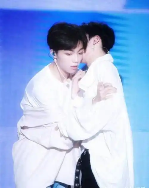 ninepercent录制快本,蔡徐坤小动作亮了,舞蹈老师这样评价他_陈立农