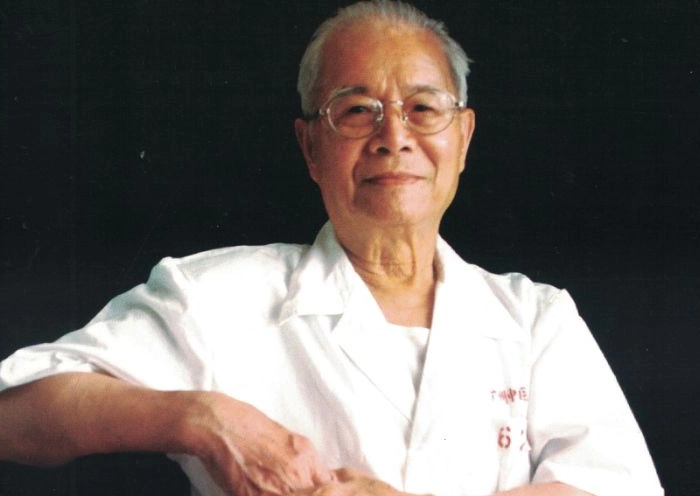 面相案例国医大师邓铁涛的面相分析邓铁涛老先生为什么长寿