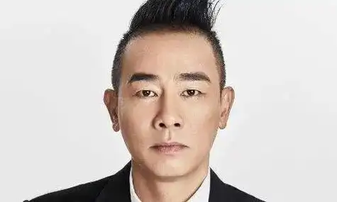 陈小春直播带货再次翻车山鸡哥最后被要求赔偿40多万