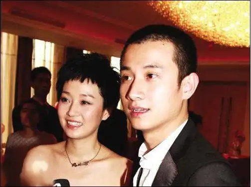 文章发福变胖 掉发严重 变化太大已成大叔