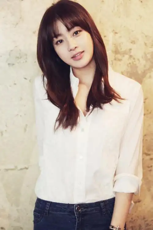 男神玄彬恋爱啦!女票姜素拉毕业于东国大学