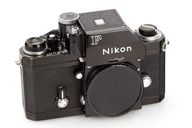 尼康大f第一台真正意义上的记者专用相机