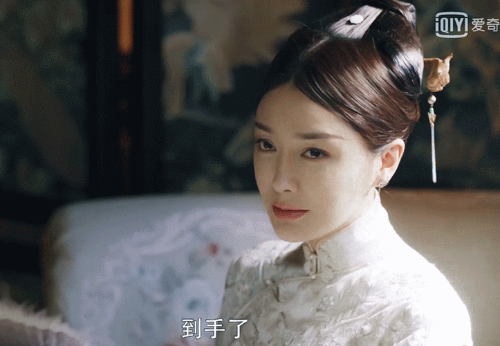 莫向晚梦幻联动了,期待秦岚饰演的苏怀柔