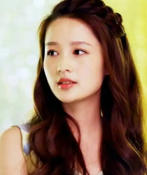 中国最美的6位90后女星,第一名有资格做你女神吗
