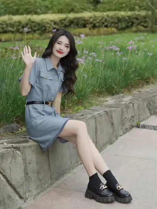 想要拍美全身照,姿势方面有模板,拍照自然漂亮很吸睛|全身|姿势|模板_