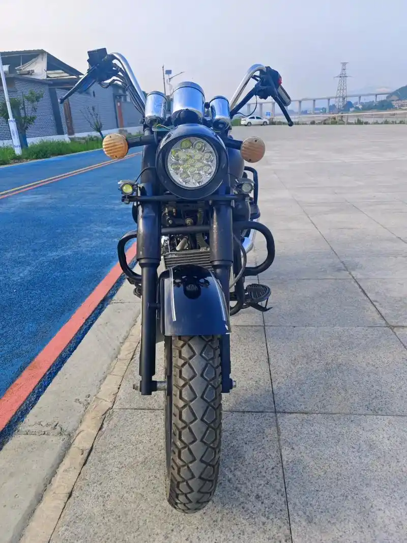 最新拿下19国产复古小太子摩托 成色九成新 放多骑 - 抖音