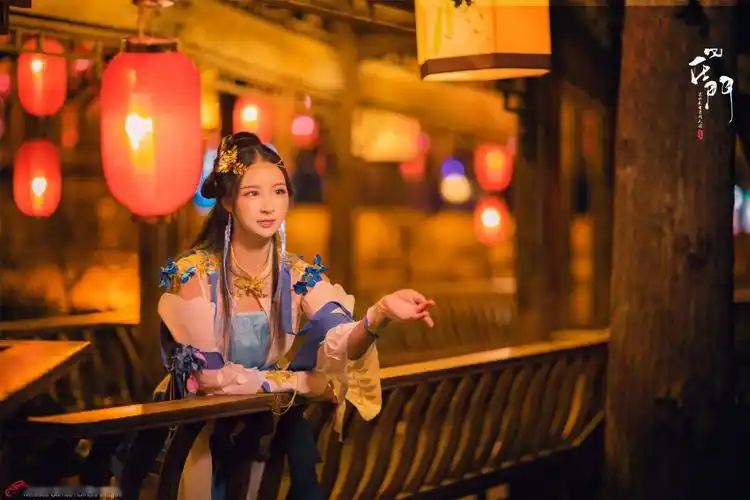 逆水寒李师师cosplay