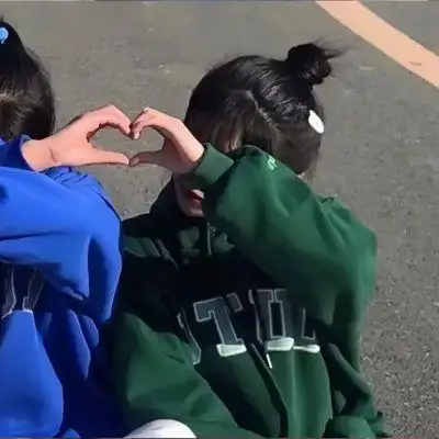 月月/三人闺蜜女生头像