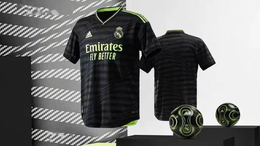 皇马2022/23赛季第二客场球衣发布