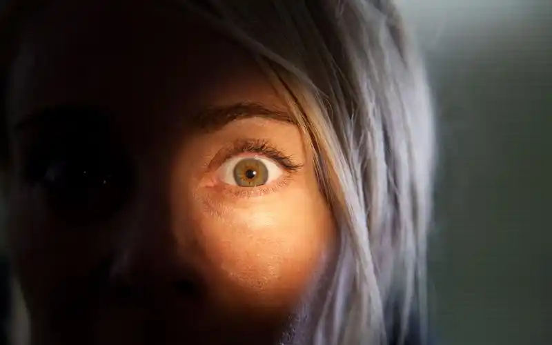 八戒我用我的眼睛寻黑暗中的杀手你用我的眼睛寻那璀璨星空悬疑十足的