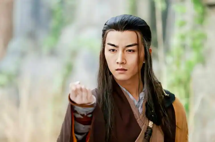 八版杨过对比古天乐帅气袭人陈晓稚嫩黄晓明痞气十足