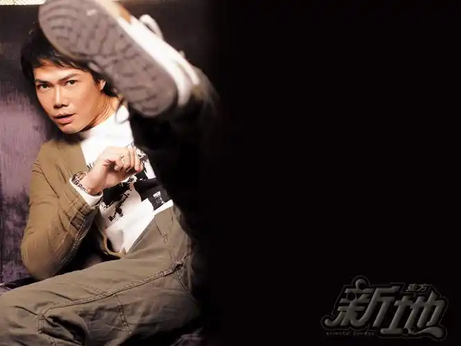 谢天华帅气的壁纸_很刁的laughing哥