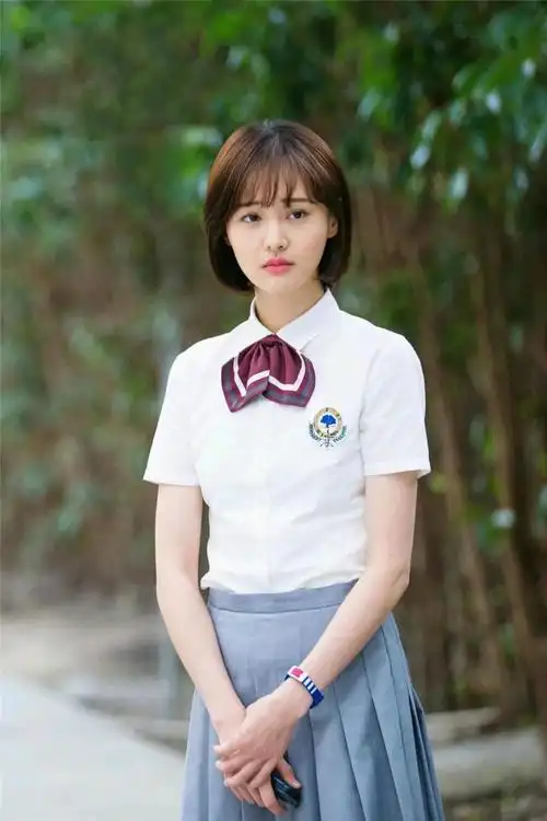 郑爽个人简介 个人资料(郑爽和张恒的故事)