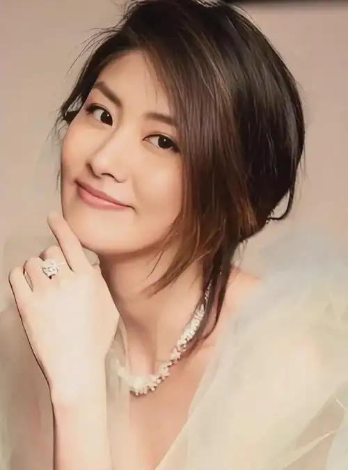 陈慧琳:和初恋男友爱情长跑16年,生了两个儿子如今怎样了?