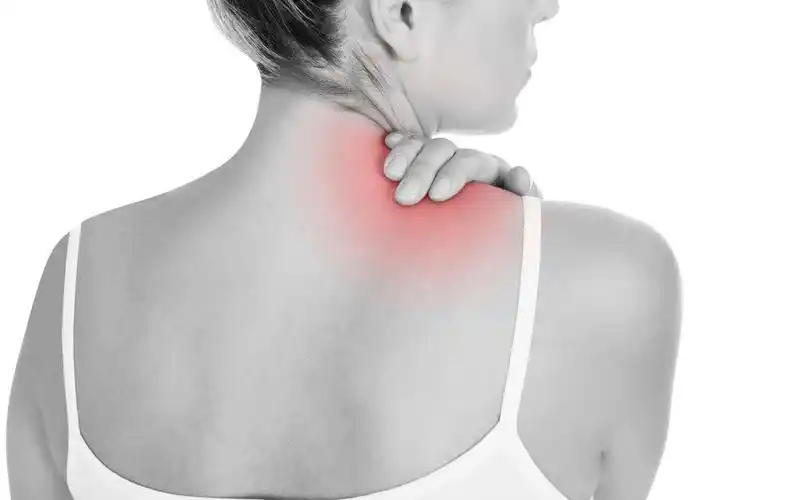 肩痛就是肩周炎